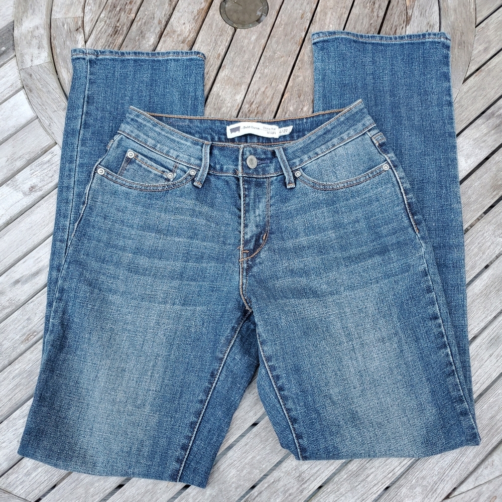Levi's Bold Curve Classic Rise Jean